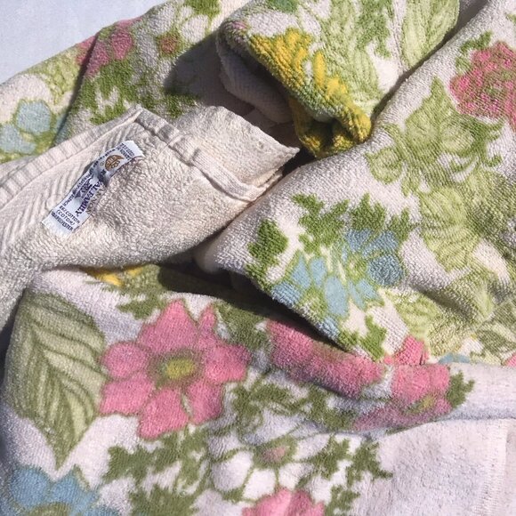 Vtg Cannon Royal Family  Sunflower 70s Floral Bath hand Wash Towel Set MCM Boho - Picture 3 of 16